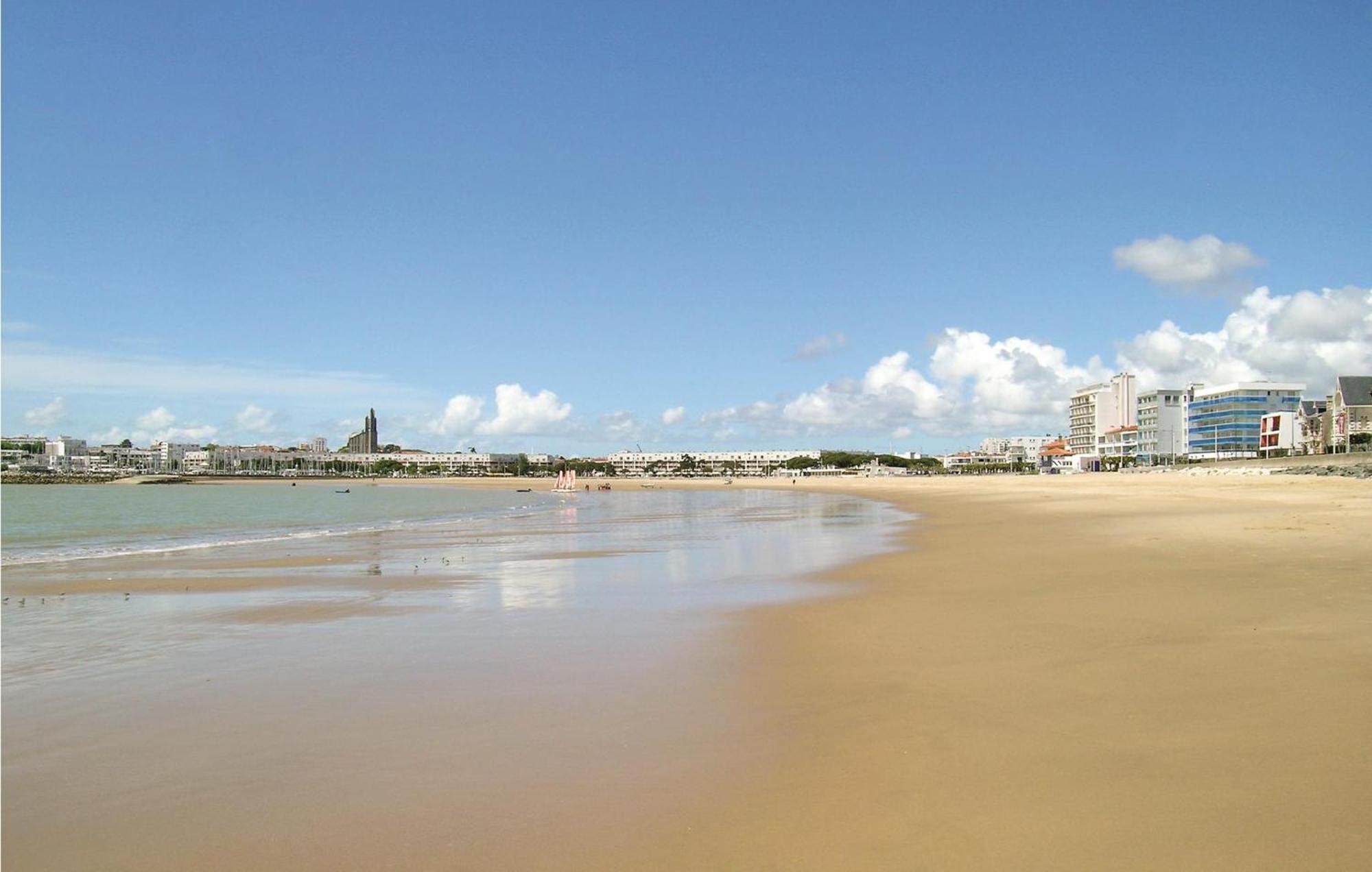 Gorgeous Apartment In Royan With Kitchen 외부 사진